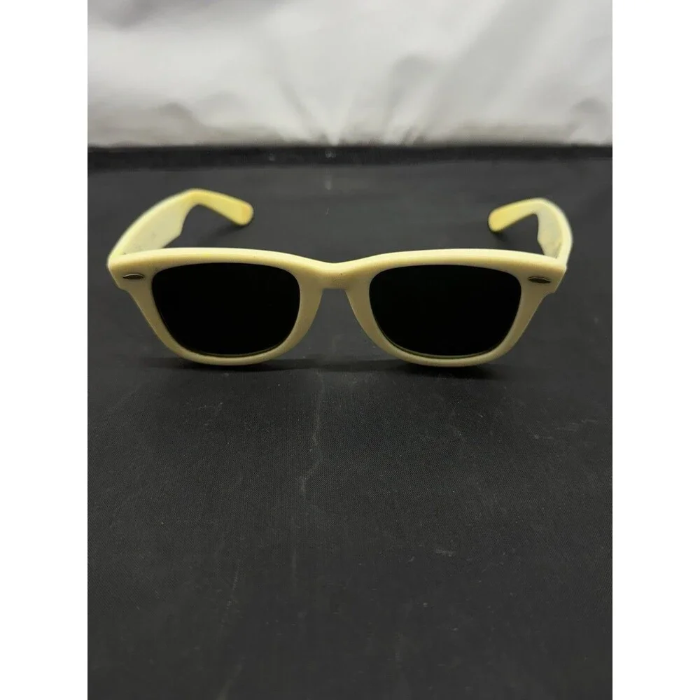 B&L Ray-Ban this product